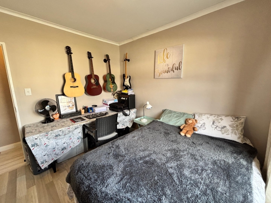 3 Bedroom Property for Sale in Fairview Golf Estate Western Cape